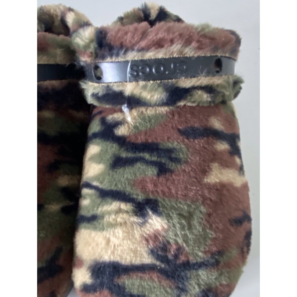 Crocs Classic Unfurgettable Camo Clogs Army Green Men's Sz 9 Women's 11 NEW - Picture 4 of 15